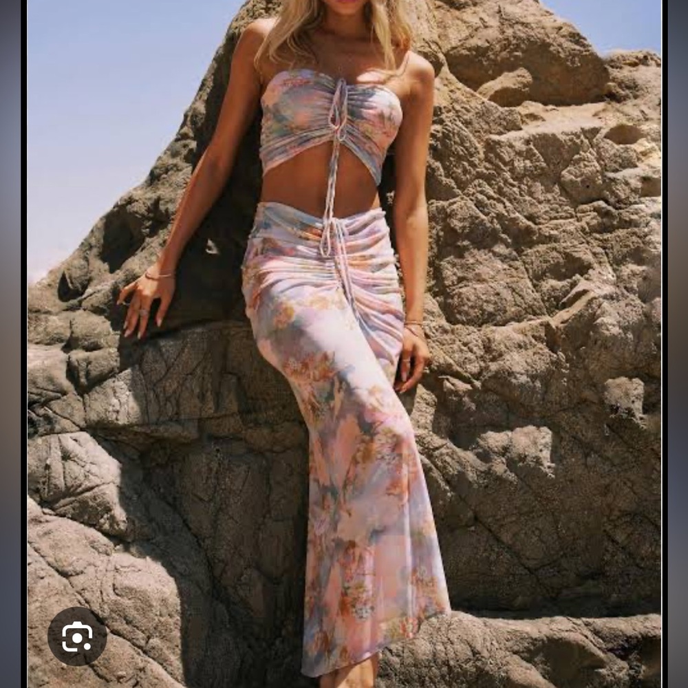 ** NWT RESA skirt set